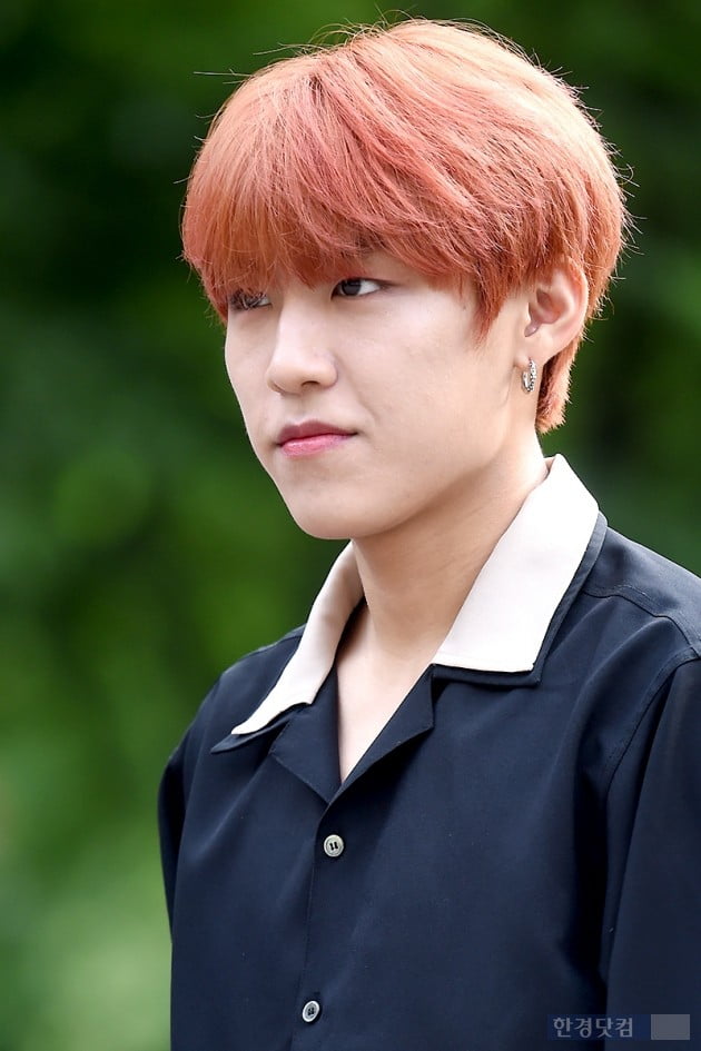 포토 Ab6Ix 박우진 분위기 있는 남자 | 한국경제